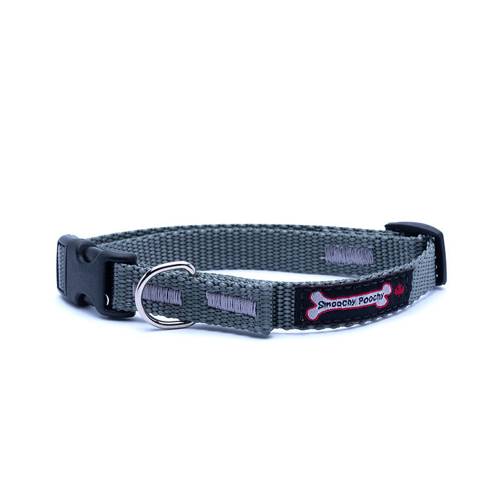 SMOOCHY POOCHY NYLON COLLAR XSMALL 5/8"